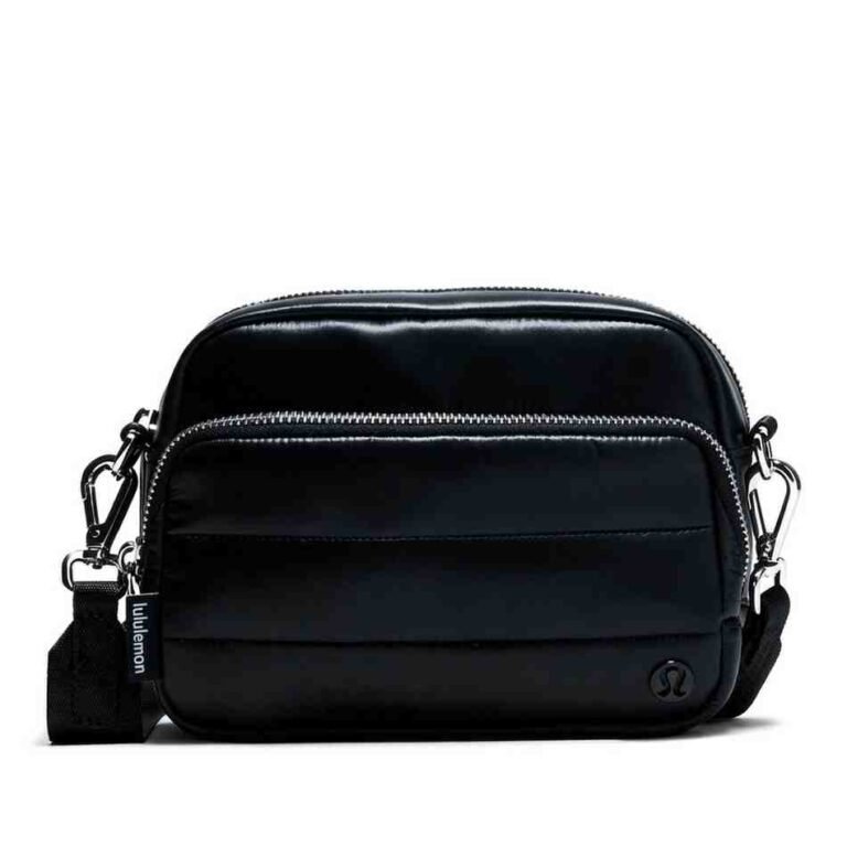 lululemon Wunder Puff​ bags